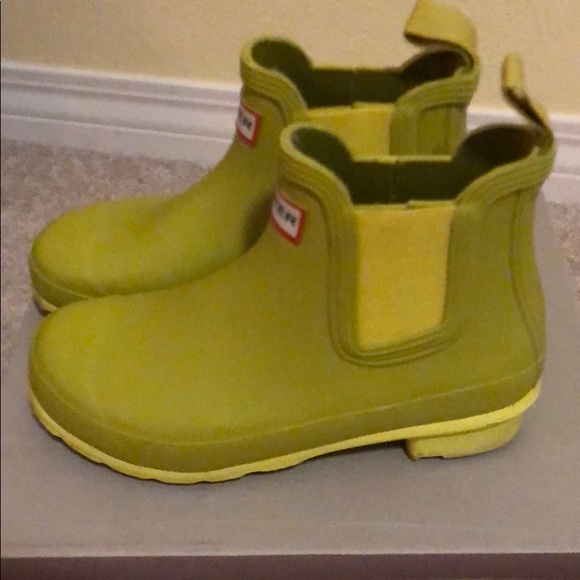 Hunter Rain Boots - Picture 2 of 4